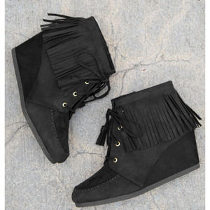 Women Suede Moccasin Fringe Wedge Ankle Bootie